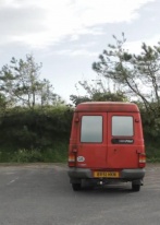 Ļ