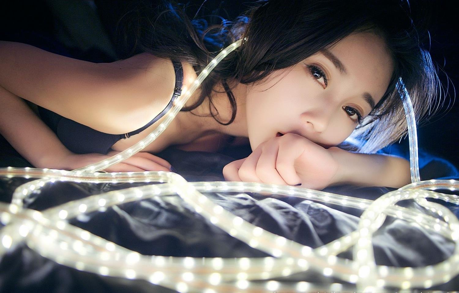 С��ϣ�����˱��ͷ�΢��