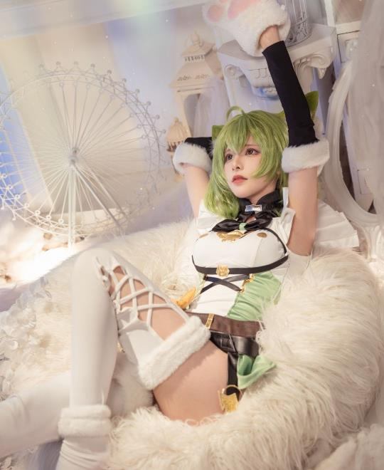 ��Ů���ȳ��ĸ���λ�ȽϺ�