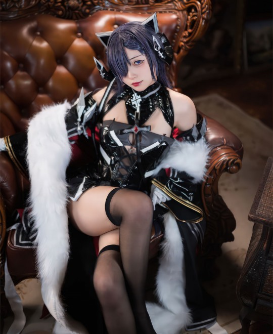 ���˺�Ů����������Ƶ